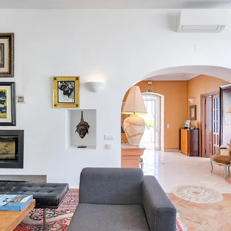 Oasis By Cadenzalux Villa